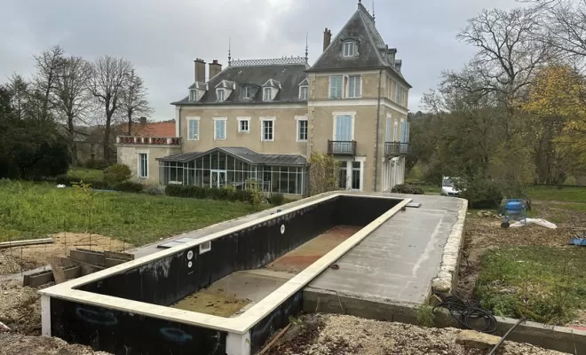 Pose de piscine, Chablis, R.S. BATI