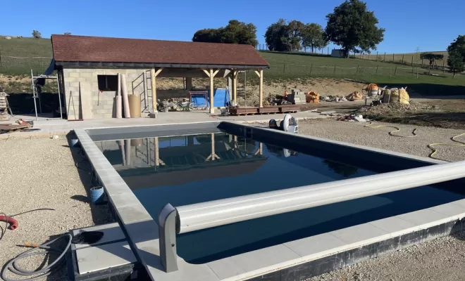 Pose de piscine, Chablis, R.S. BATI